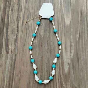 White shell pearl and blue howlite alloy Necklace